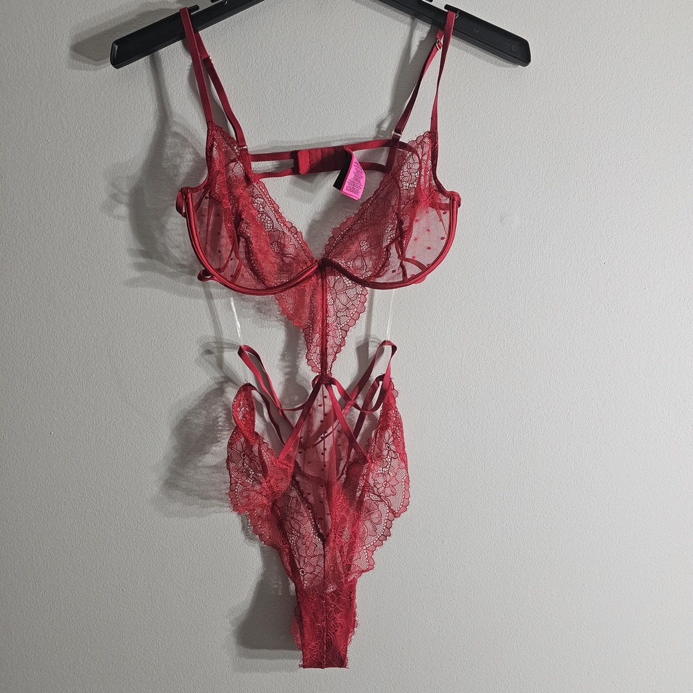 La SENZA Red Lace Bra Bodysuit Size L